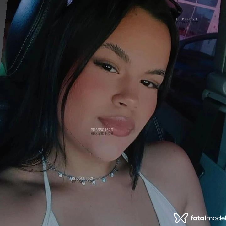 Acompanhante Rebecca - Feed