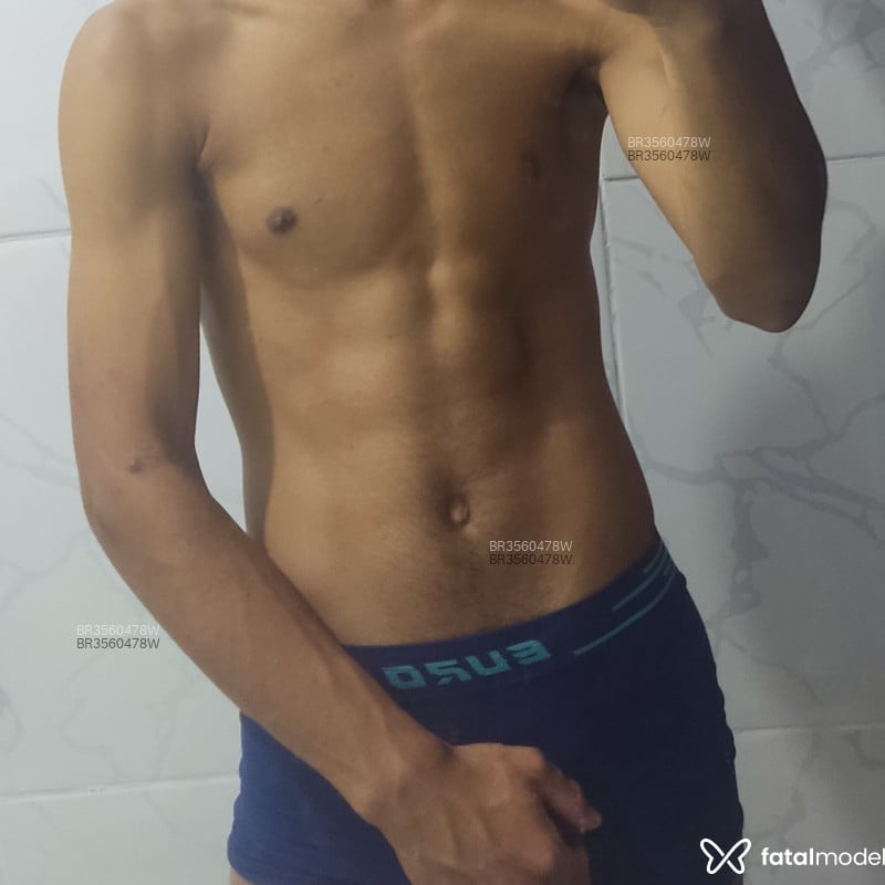 Acompanhante Rodrigo - Feed