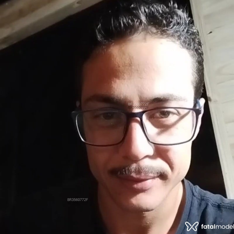 Acompanhante Sandro - Feed