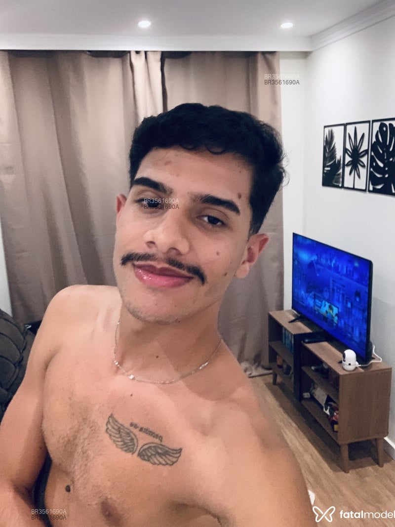 Acompanhante Guilherme - Feed