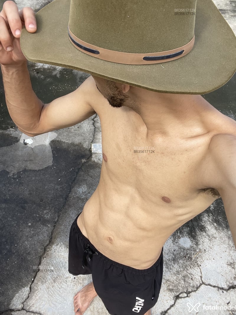 Acompanhante Maximo - Feed
