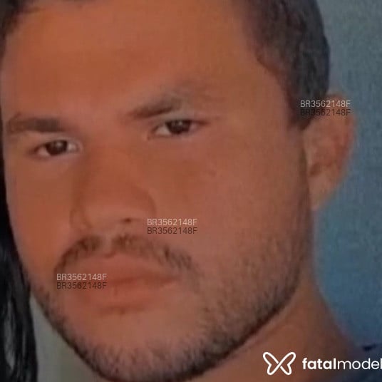 Acompanhante Lucas - Feed