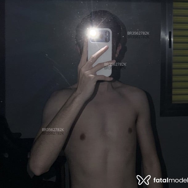 Acompanhante Gustavo Andrade - Feed