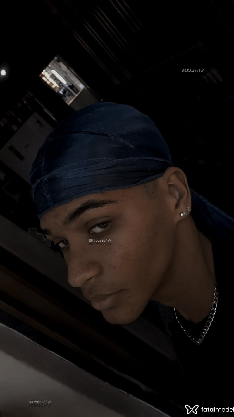 Acompanhante Rhyck - Feed