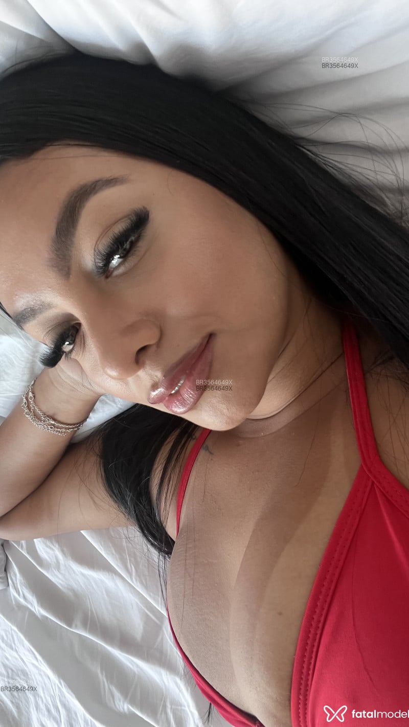 Acompanhante Alicia - Feed