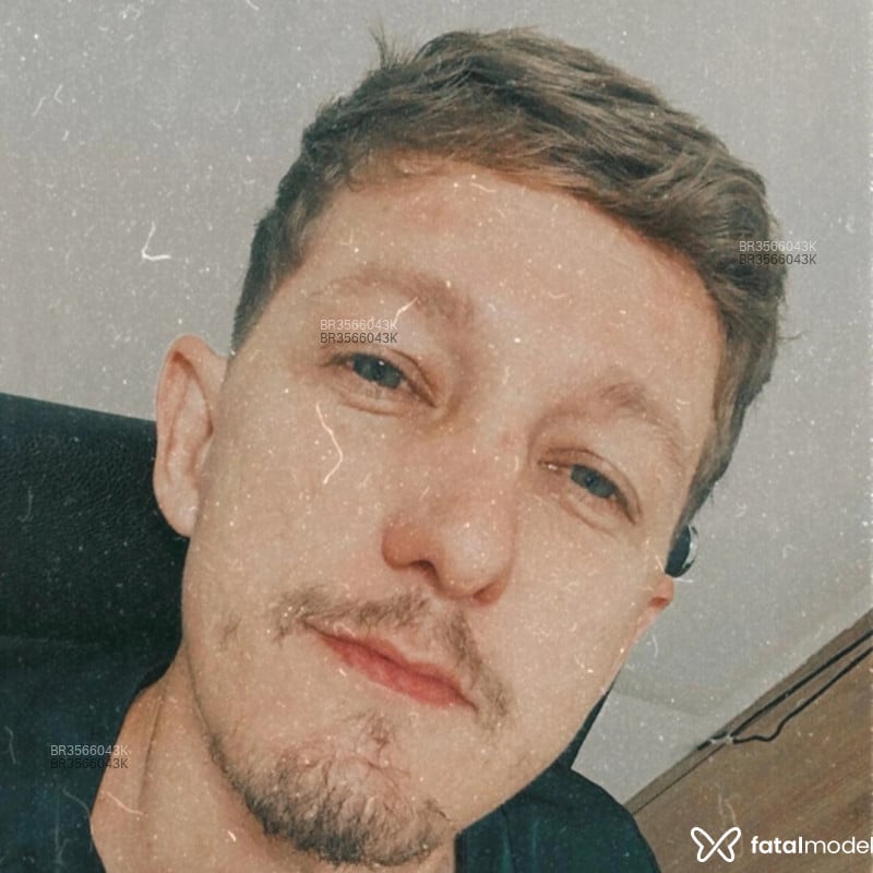 Acompanhante Franco - Feed