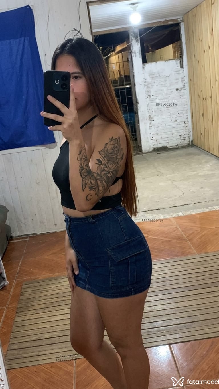 Acompanhante Letícia - Feed