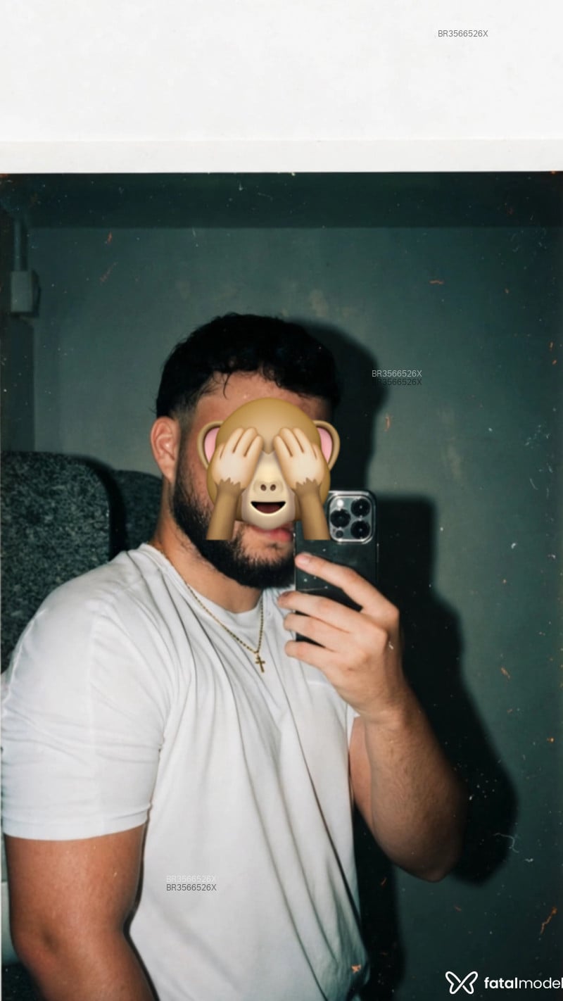 Acompanhante Vitor - Feed