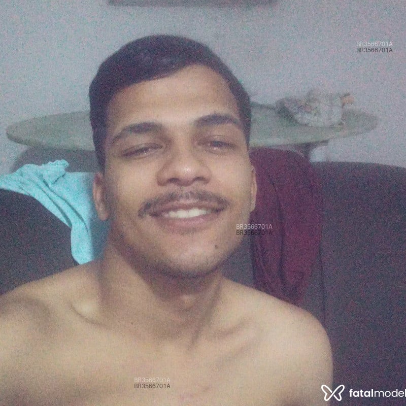 Acompanhante Vinícius silva - Feed