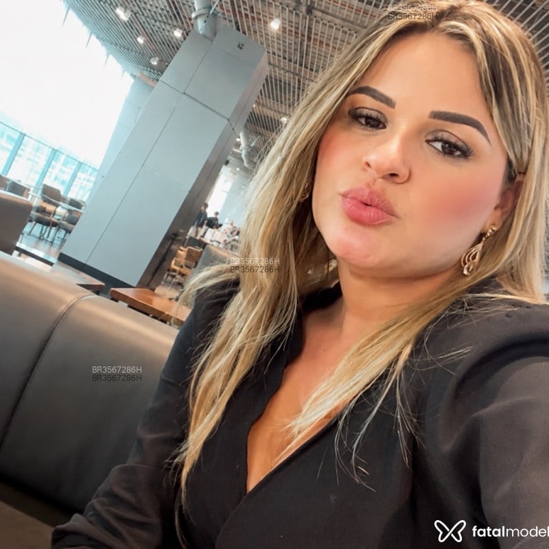 Acompanhante Laura Fotinelly - Feed