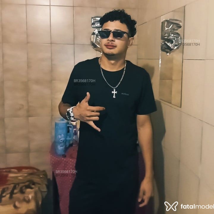 Acompanhante Cristian - Feed
