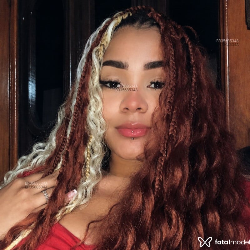 Acompanhante Queel - Feed