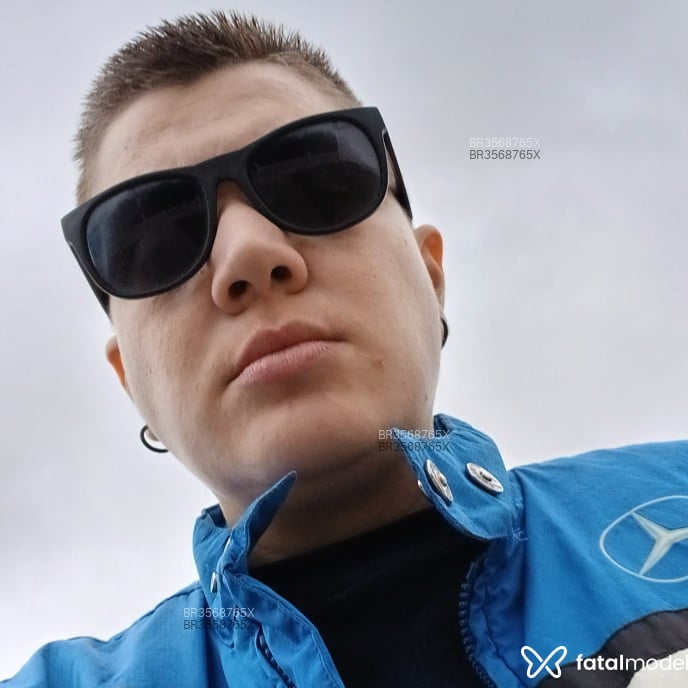Acompanhante Alexander - Feed