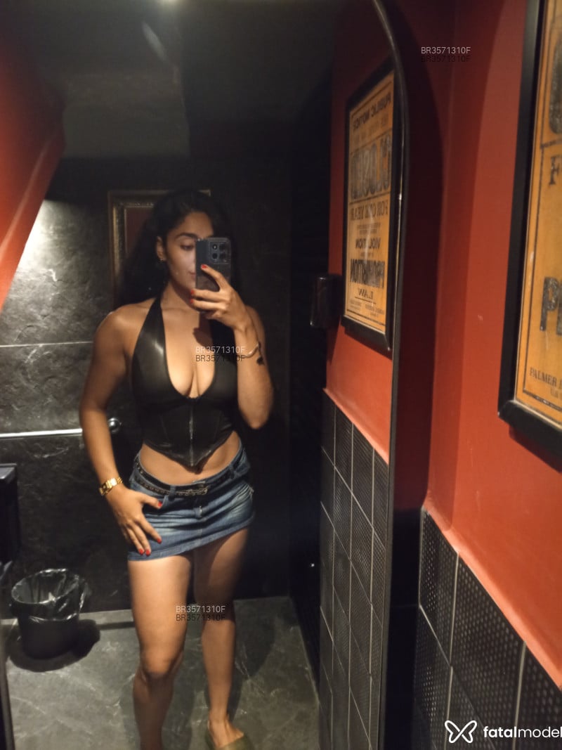 Acompanhante Mimiii - Feed