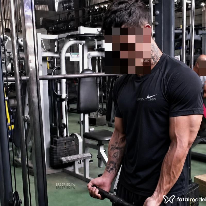 Acompanhante Bruno - Feed