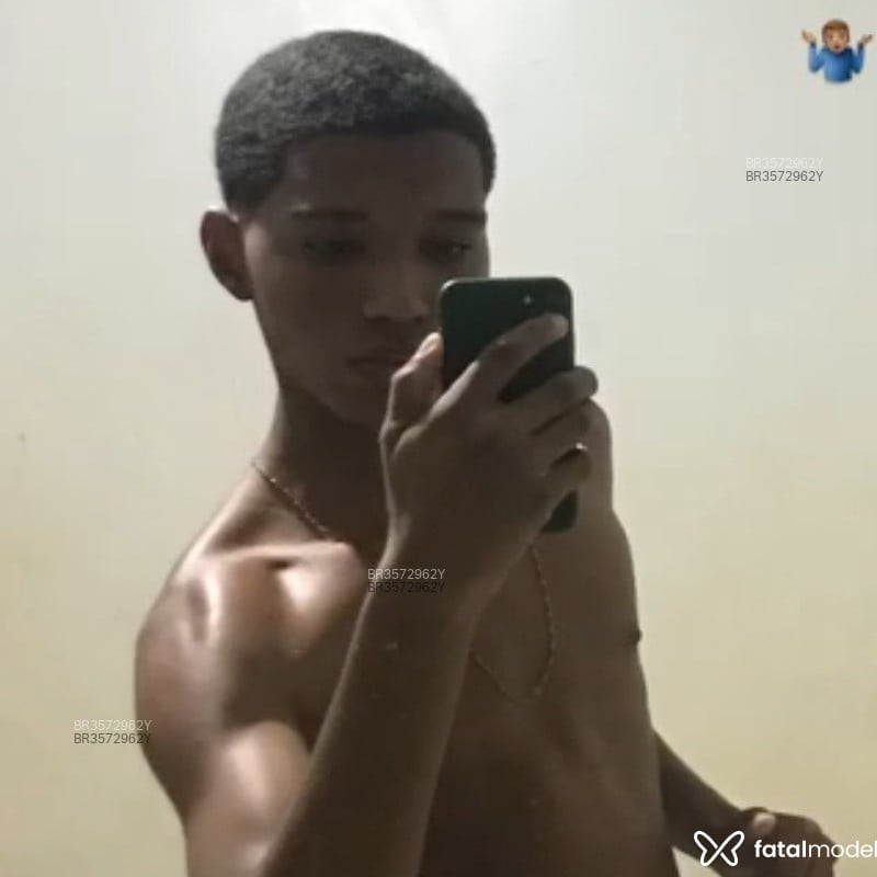 Acompanhante Breno Dias - Feed