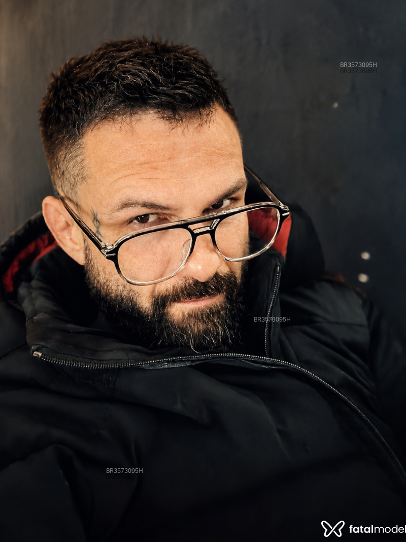 Acompanhante Paulo Henrique - Feed