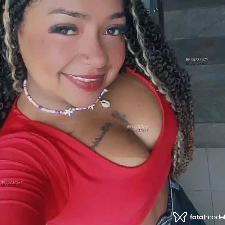 Acompanhante Débora - Feed