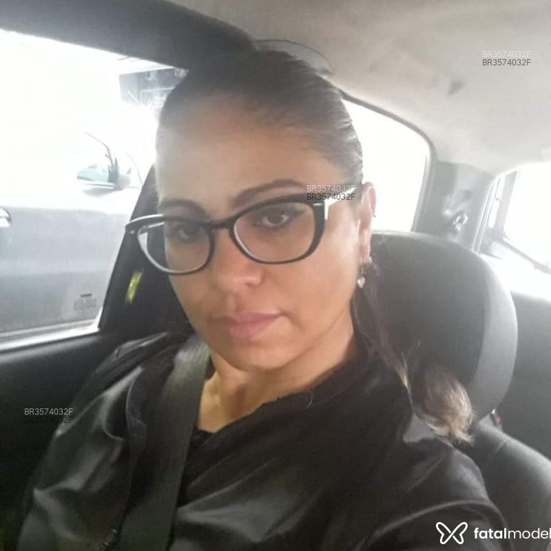 Acompanhante Marlene - Feed