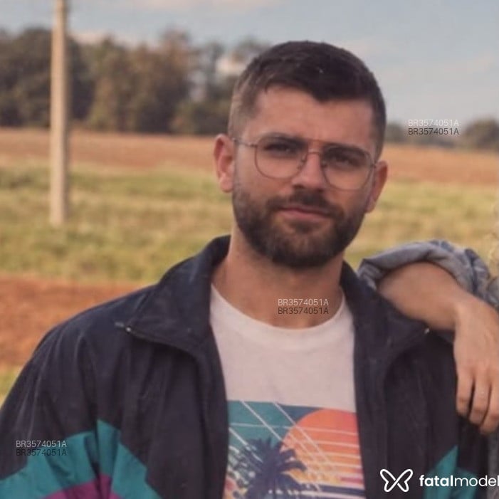 Acompanhante Augusto - Feed