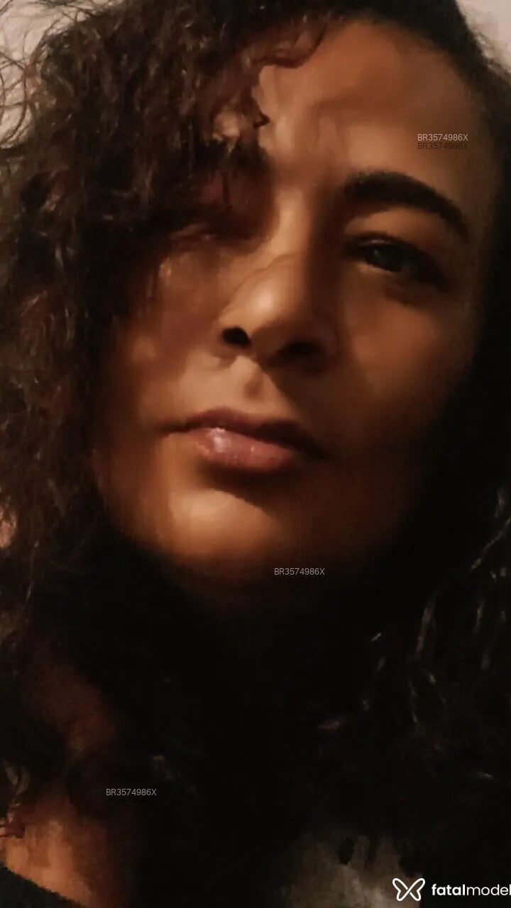 Acompanhante Fernanda - Feed