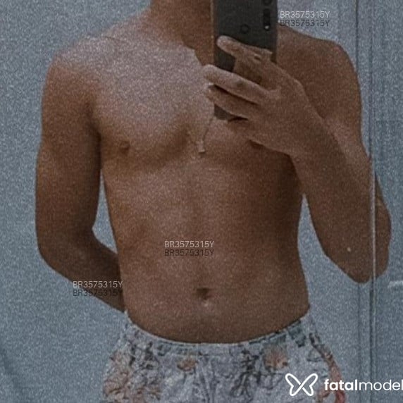 Acompanhante Jonathan - Feed