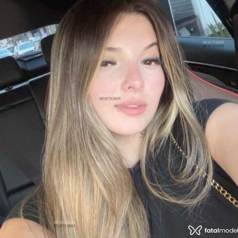 Acompanhante Alicia - Feed