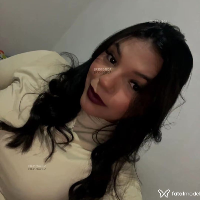 Acompanhante Laura - Feed