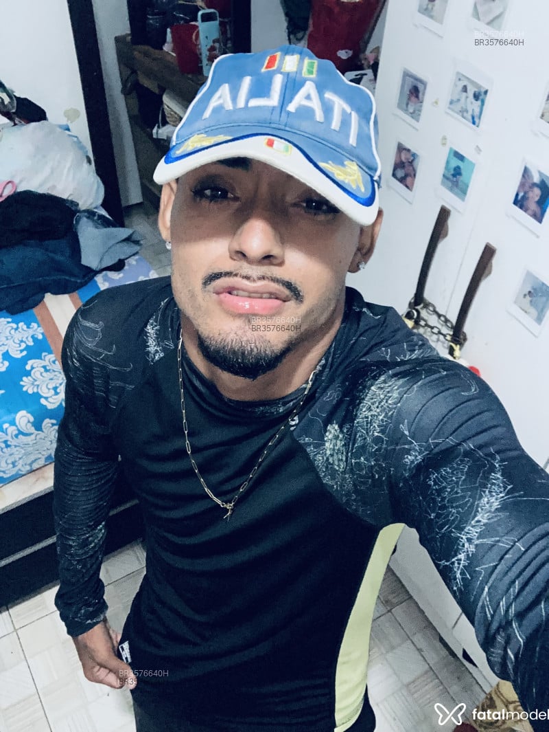 Acompanhante NINHO - Feed