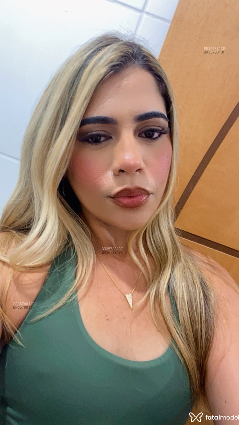 Acompanhante Analu - Feed