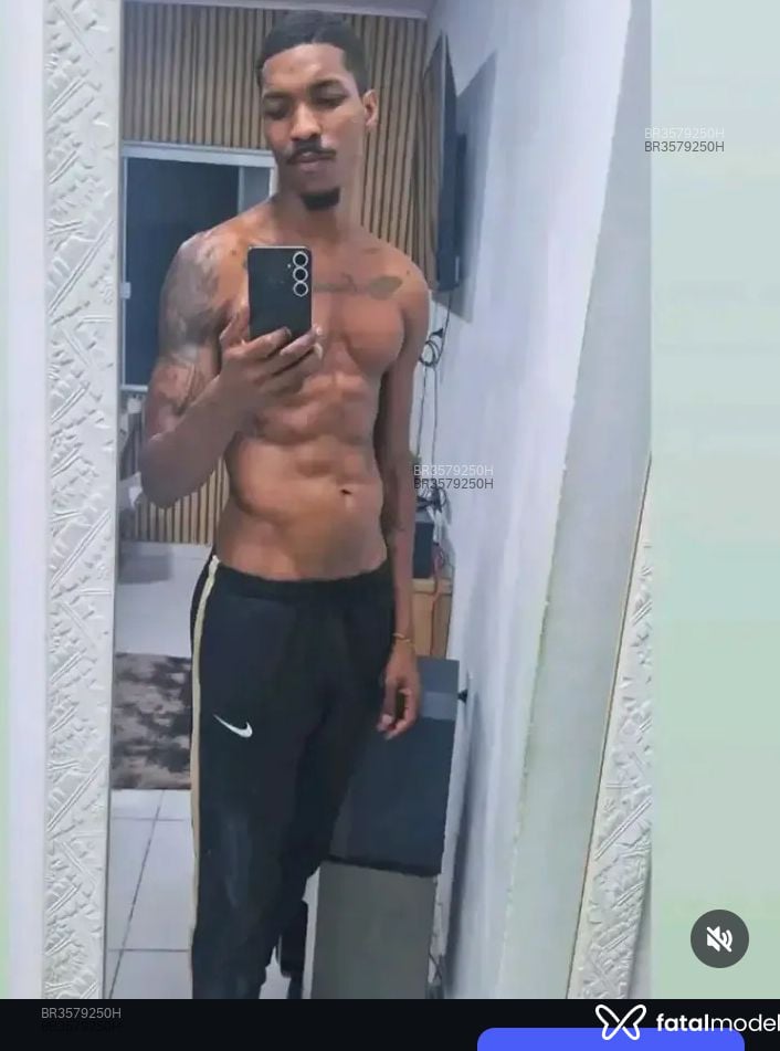 Acompanhante Marlon Leandro - Feed
