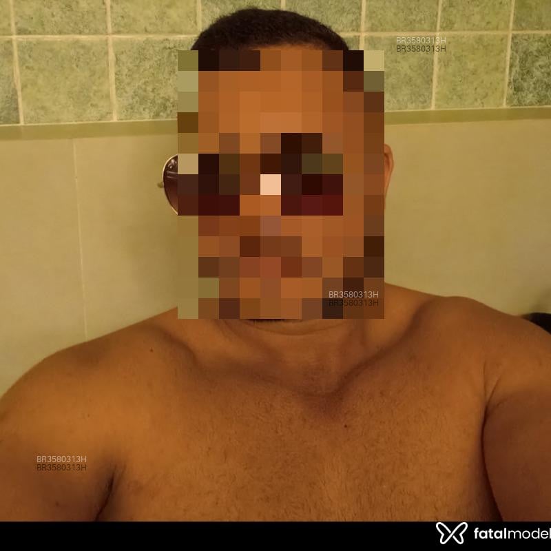 Acompanhante Vitor - Feed