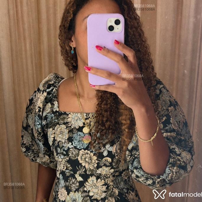 Acompanhante Lívia - Feed