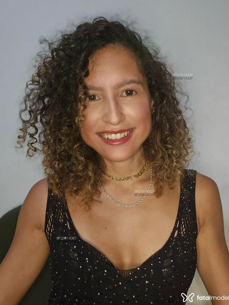 Acompanhante Aline - Feed