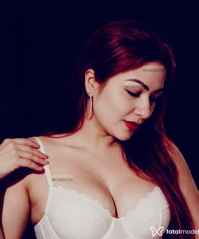 Acompanhante Mila - Feed