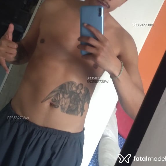 Acompanhante Pretin - Feed