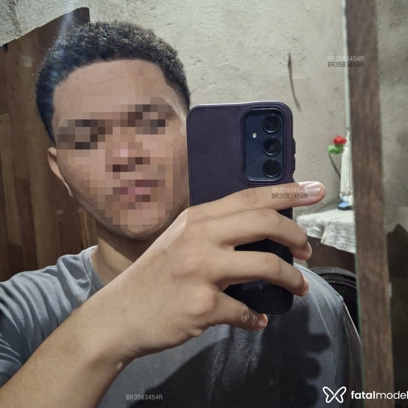 Acompanhante Diego - Feed