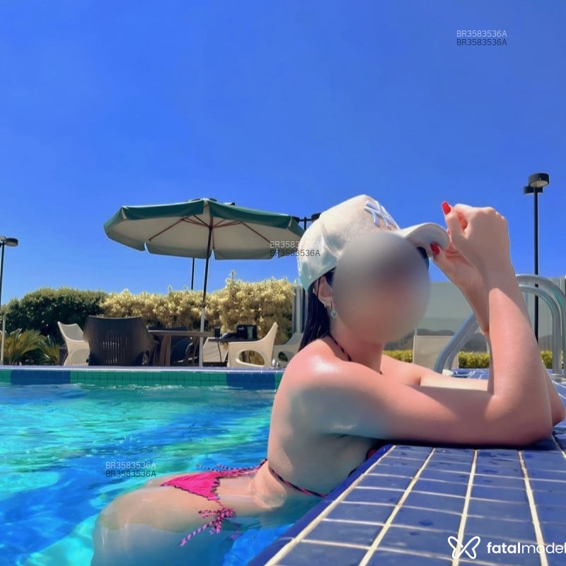 Acompanhante Nicole Lins - Feed