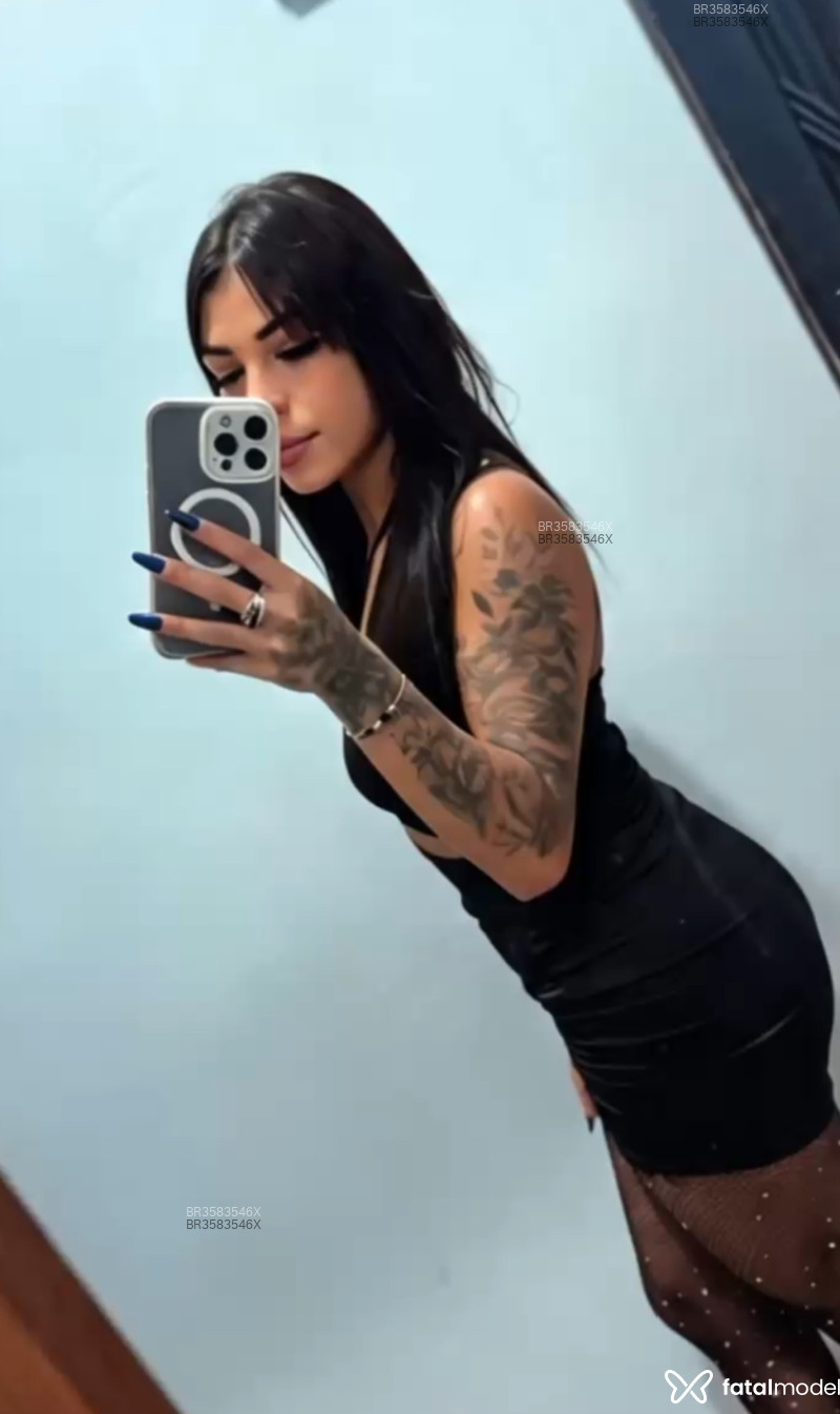 Acompanhante Mirela - Feed