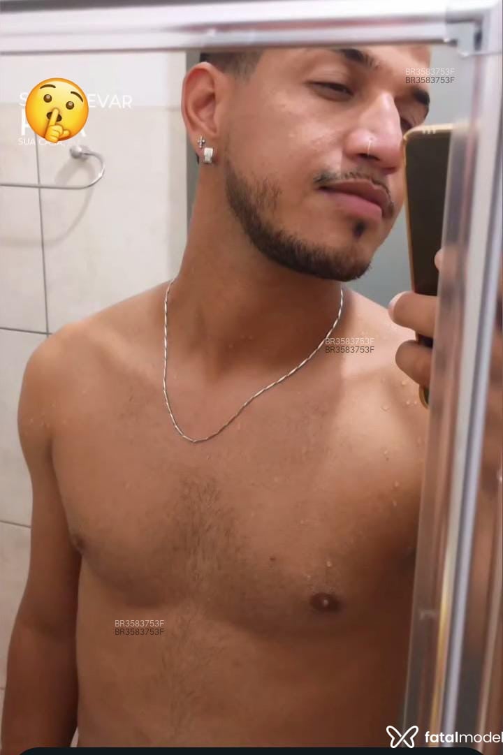 Acompanhante Luis Gustavo - Feed