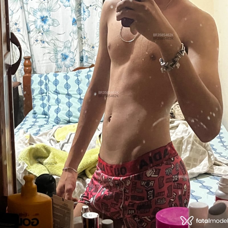 Acompanhante Felipe - Feed