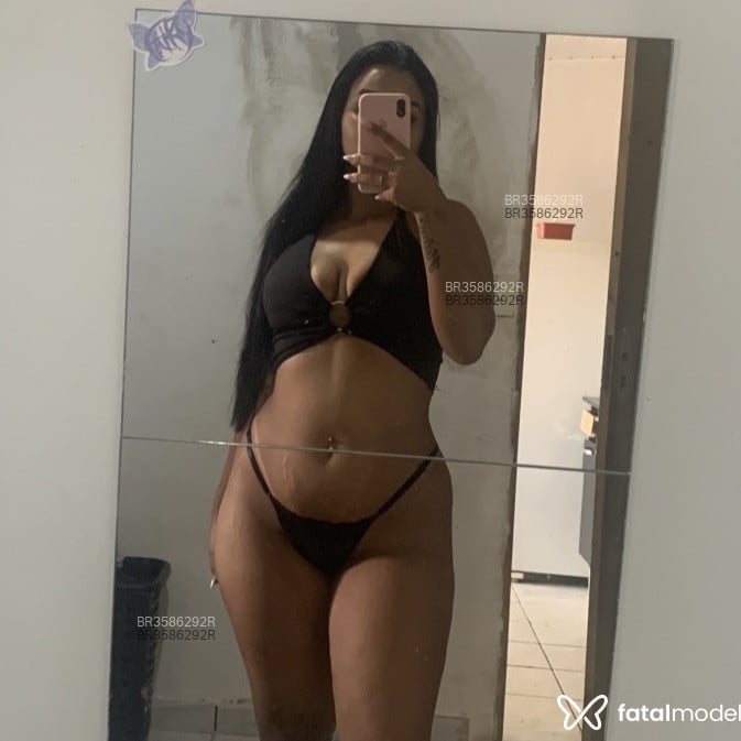 Acompanhante Larissa - Feed