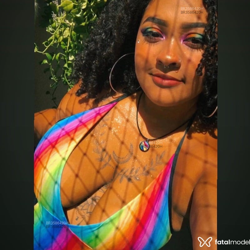 Acompanhante Ketelly Neves - Feed