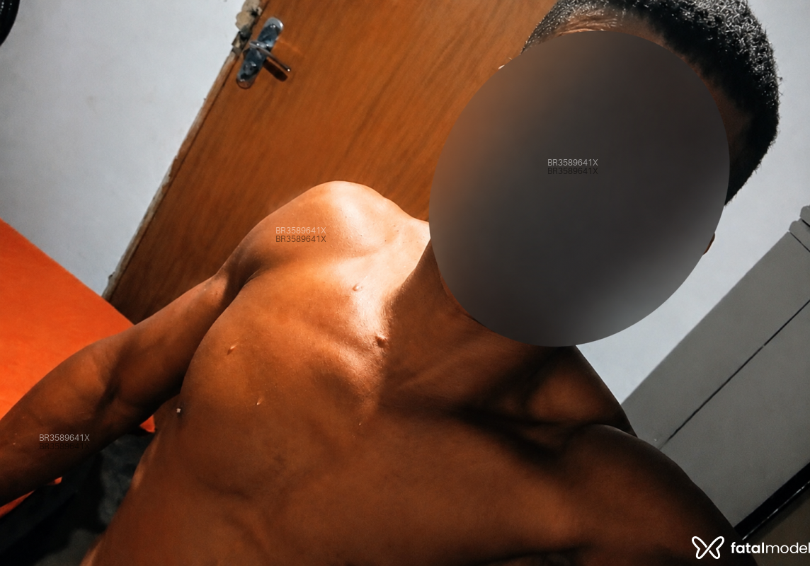 Acompanhante Dillon Reis - Feed