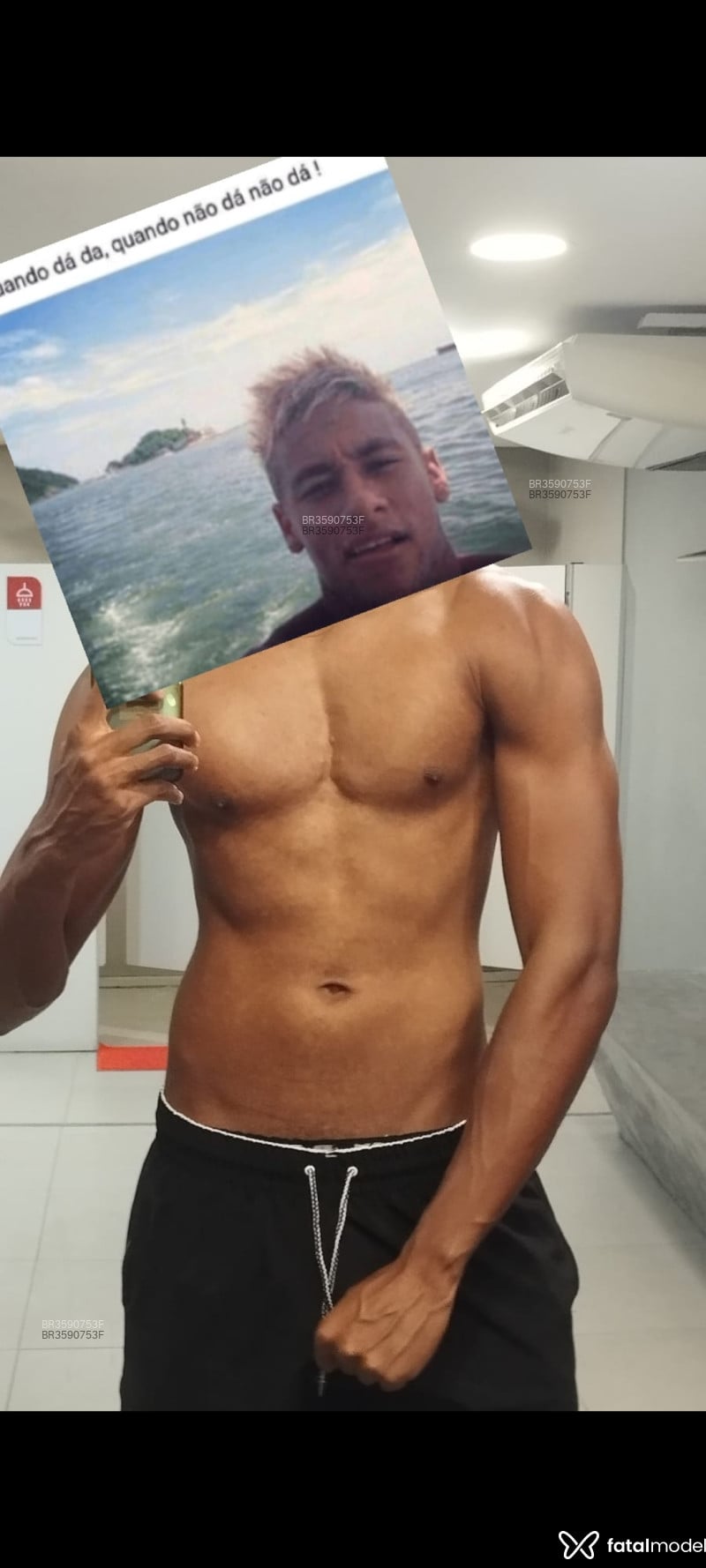 Acompanhante Pretão - Feed