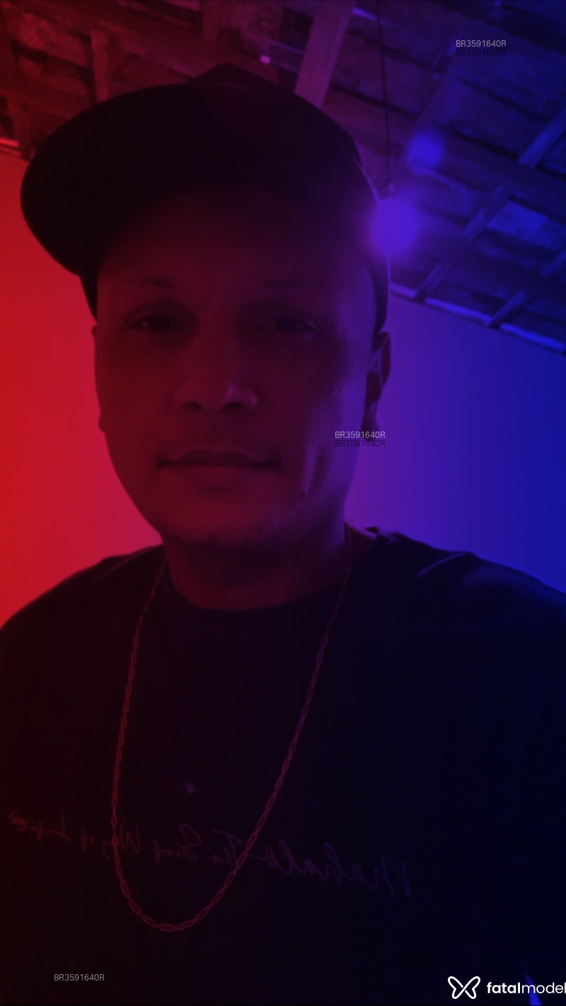 Acompanhante Fabinho - Feed