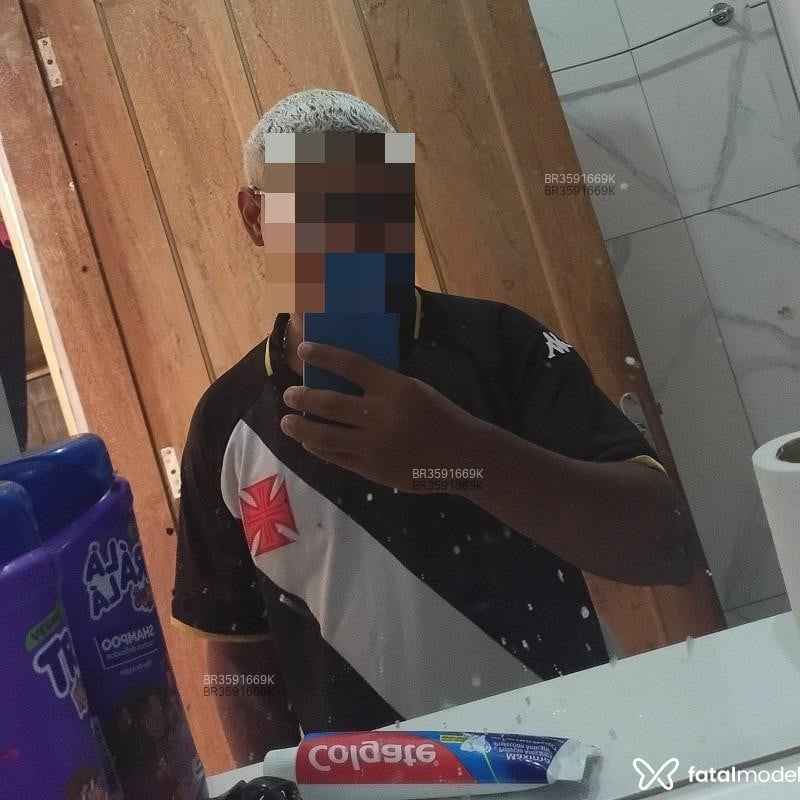 Acompanhante Pretinho - Feed