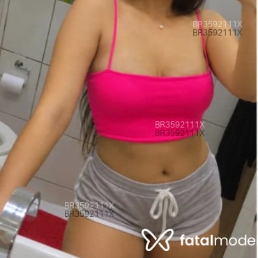 Acompanhante Melinda - Feed