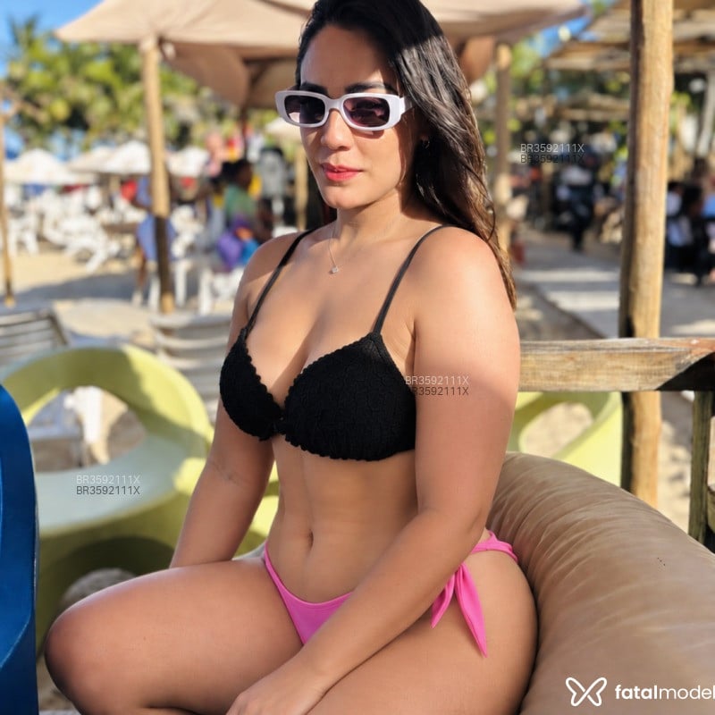 Acompanhante Melinda - Feed