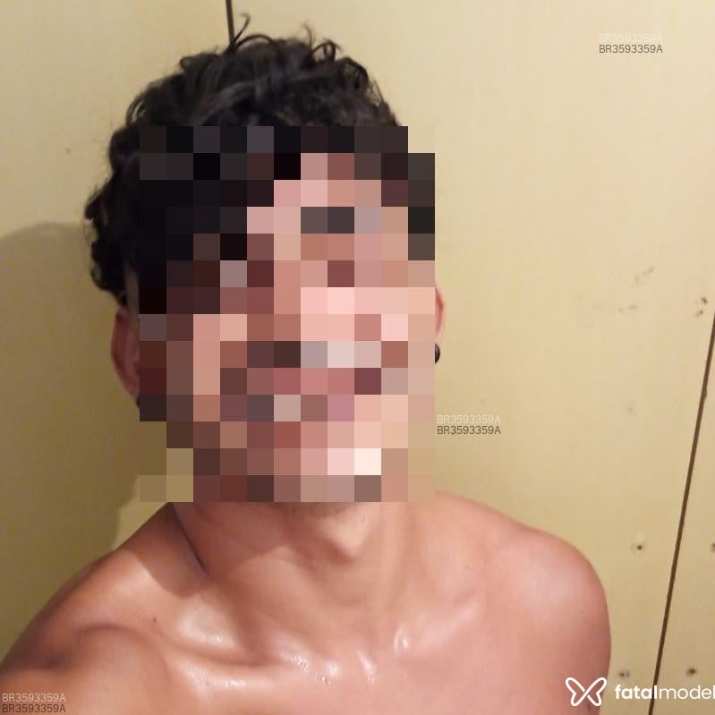 Acompanhante Hetero - Feed